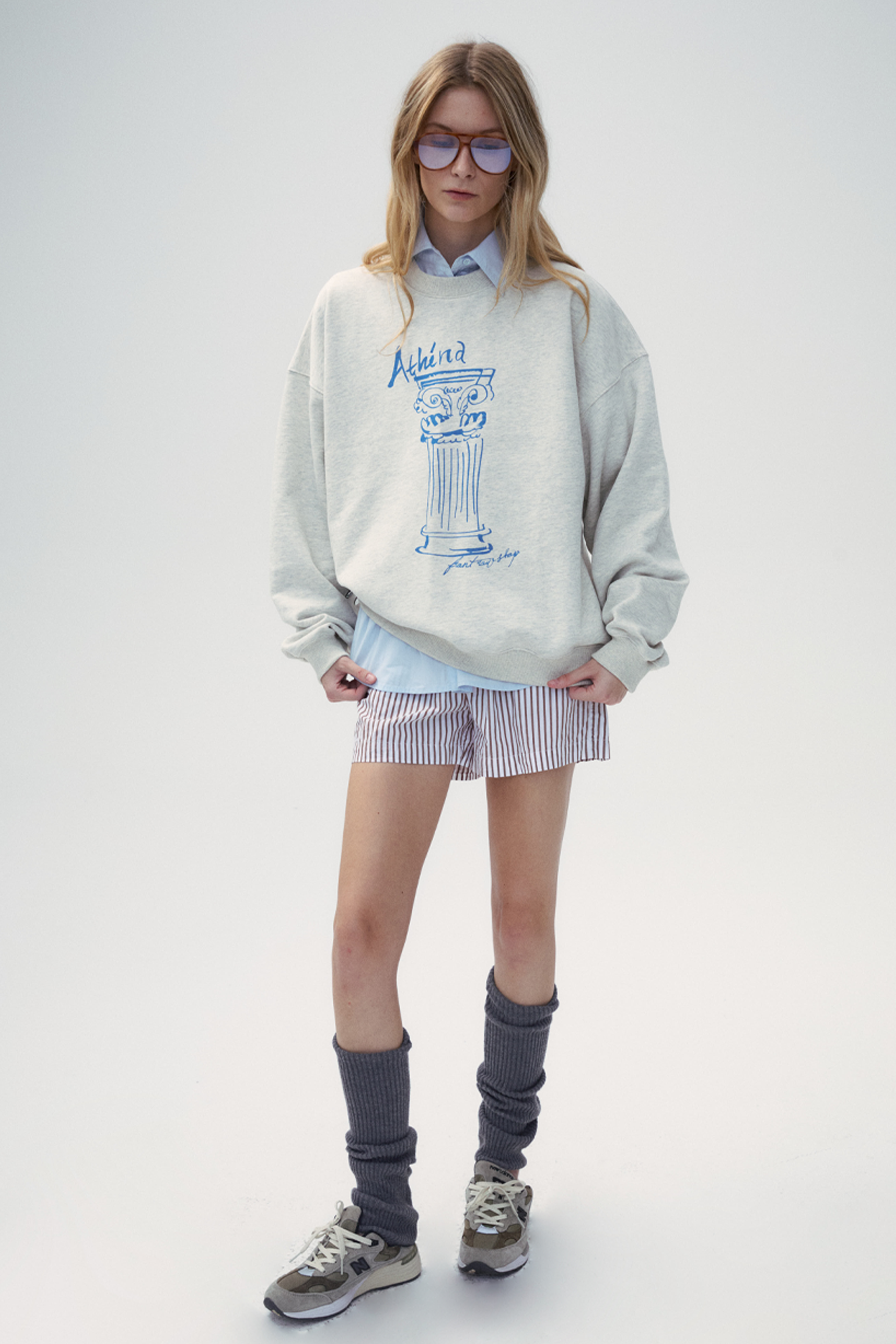 “Bon voyage” Sweatshirt Capsule Series – “Meet the Goddess” Greek Pillar Sweatshirt - Light floral gray