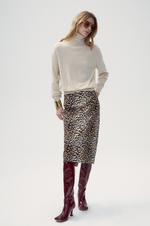 Leopard print pencil skirt