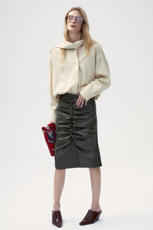 Alexa Sustainable Leather Skirt - Olive green