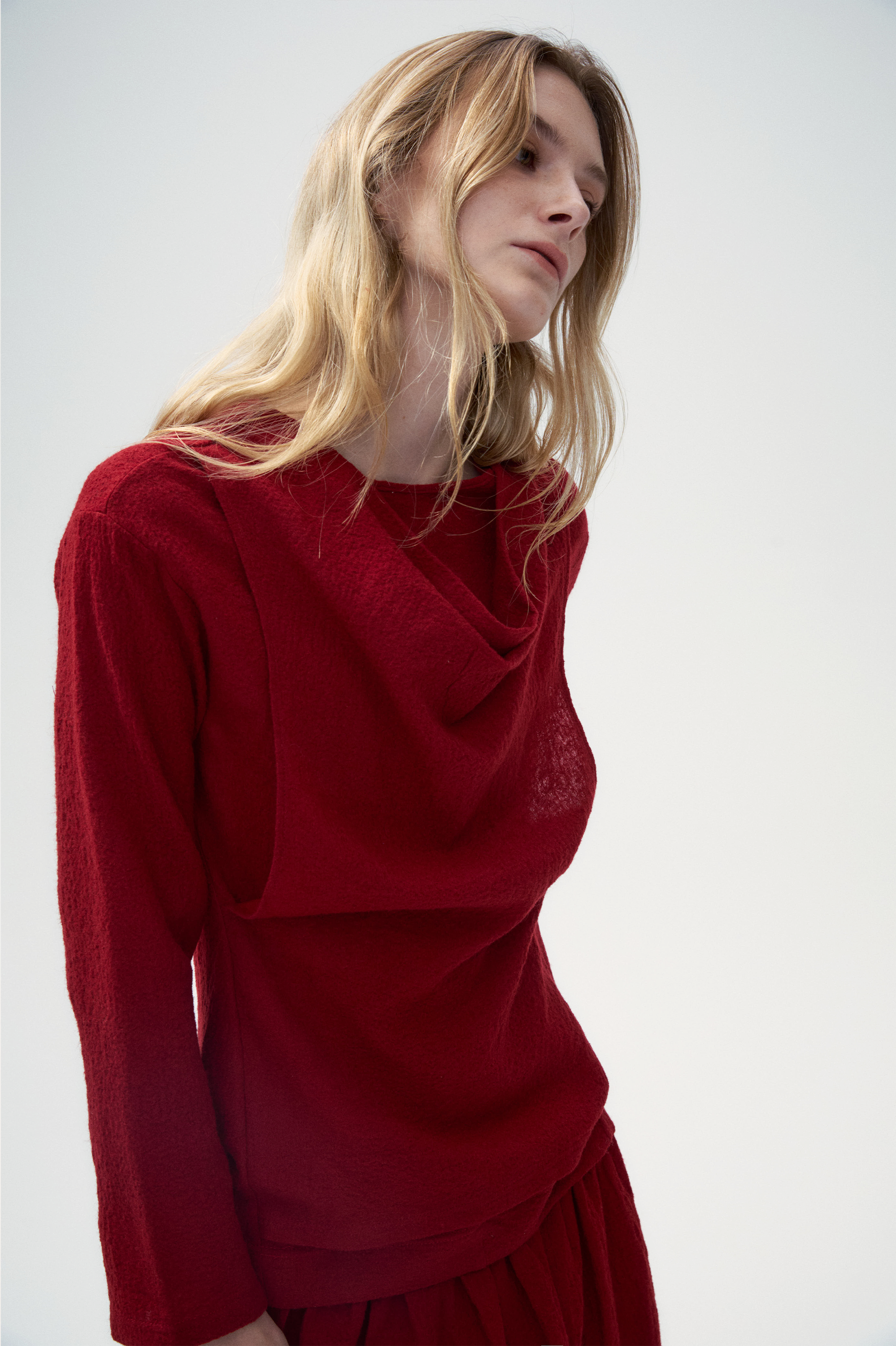 Voluminous Wool Blend Knitted Pullover - Ruby