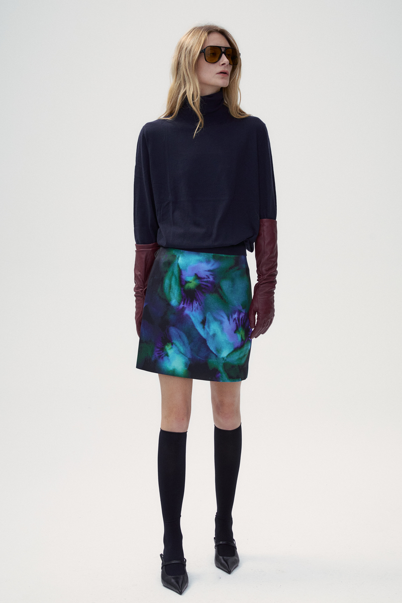 Lotus Print A shape mini skirt